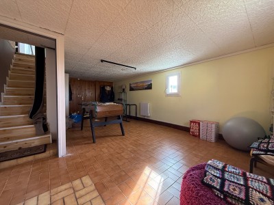 Maison sur 2 niveaux avec piscine A VENDRE - ST VICTOR SUR LOIRE - 115 m2 - 355 000 €