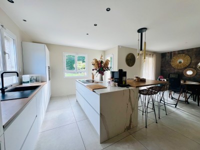 Saint-Victor-Sur-Loire maison de 185 m2 habitable - ST VICTOR SUR LOIRE Saint-Victor Sur Loire - 185 m2 - 475000€