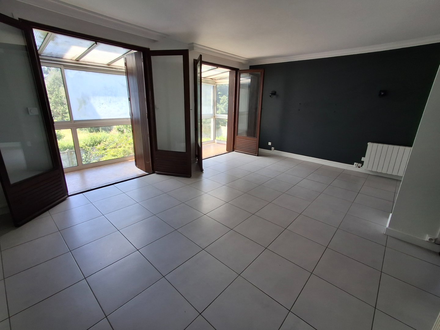 MAISON - SURY LE COMTAL - 60 m2 - VENDU