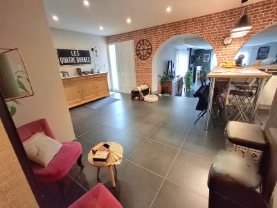 MAISON A VENDRE - SURY LE COMTAL - 161 m2 - 385�000�&euro;