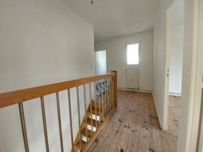 MAISON A VENDRE - SURY LE COMTAL - 84 m2 - 159�000�&euro;