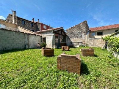 MAISON A VENDRE - SURY LE COMTAL - 173.45 m2 - 240 000 €