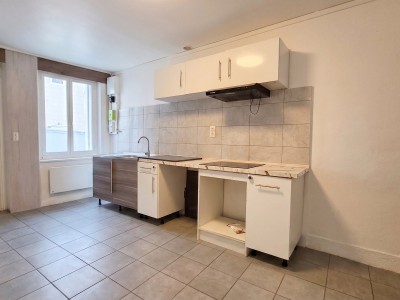 MAISON A VENDRE - SURY LE COMTAL - 84 m2 - 99 000 €