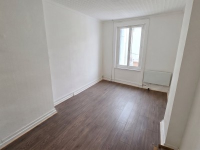 MAISON A VENDRE - SURY LE COMTAL - 84 m2 - 99 000 €