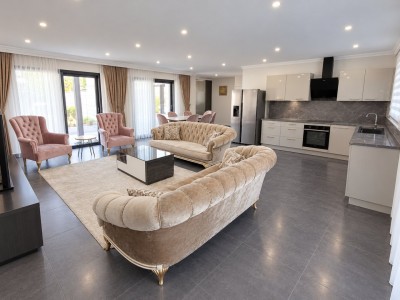 MAISON A VENDRE - SURY LE COMTAL - 150 m2 - 259 000 €