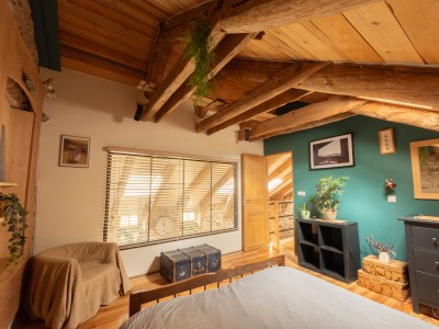 Corps de ferme en pierre - TENCE - 338 m2 - 540 000 &euro;