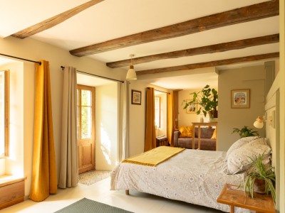 Corps de ferme en pierre - TENCE - 338 m2 - 540 000 &euro;
