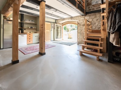 Corps de ferme en pierre - TENCE - 338 m2 - 540 000 &euro;