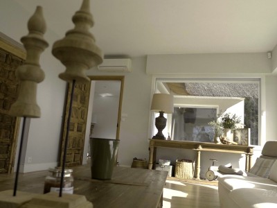 MAISON A VENDRE - UNIEUX - 250 m2 - 749�000�&euro;