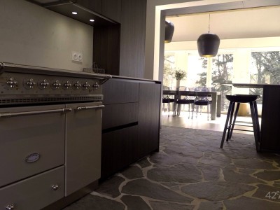 MAISON A VENDRE - UNIEUX - 250 m2 - 749�000�&euro;