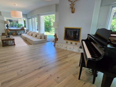 MAISON A VENDRE - UNIEUX - 250 m2 - 719 000 €