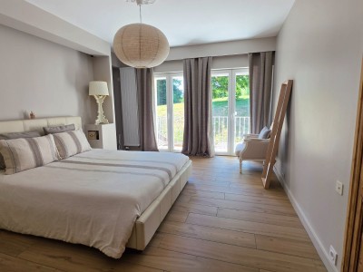 MAISON A VENDRE - UNIEUX - 250 m2 - 719 000 €