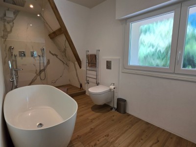 MAISON A VENDRE - UNIEUX - 250 m2 - 719 000 €
