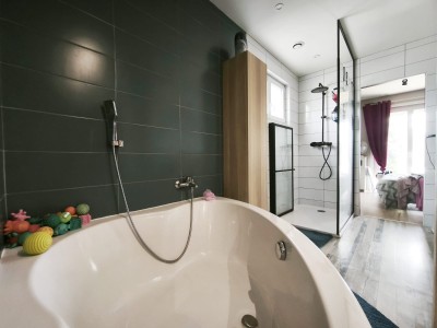 MAISON A VENDRE - UNIEUX - 122 m2 - 269 000 €