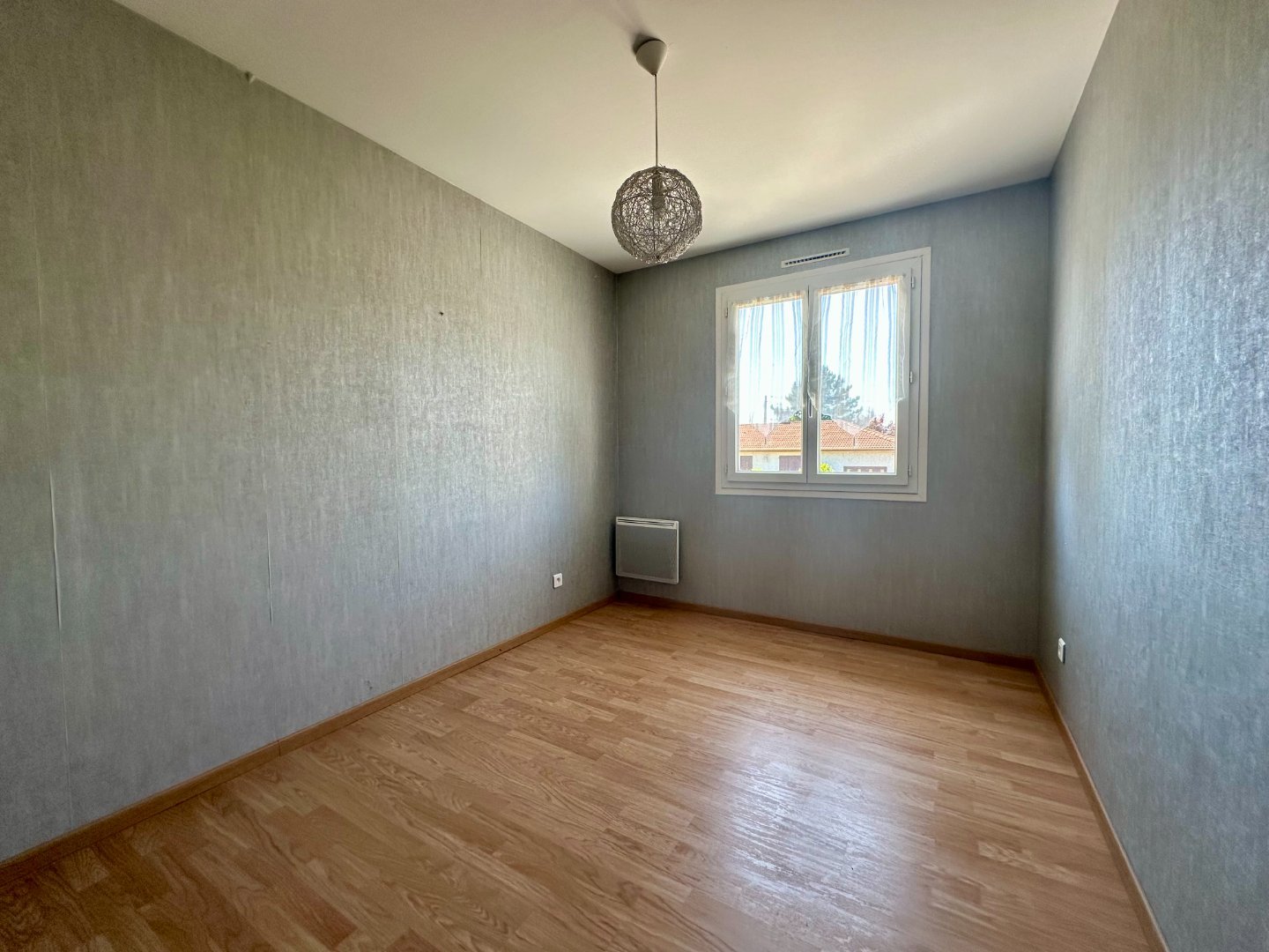 MAISON - VEAUCHE - 88 m2 - VENDU