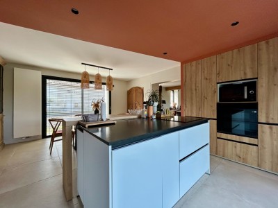 MAISON A VENDRE - VEAUCHETTE - 234.96 m2 - 529 000 &euro;