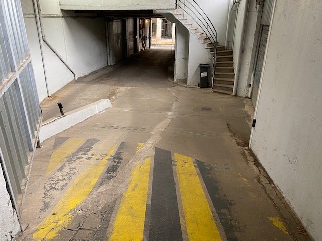 PARKING A LOUER - ST ETIENNE CHAVANELLE/MARTYR DE VINGRE - 75 &euro; charges comprises par mois