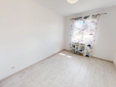 PLAIN PIED A VENDRE - RAUCOULES - 95.49 m2 - 220�000�&euro;