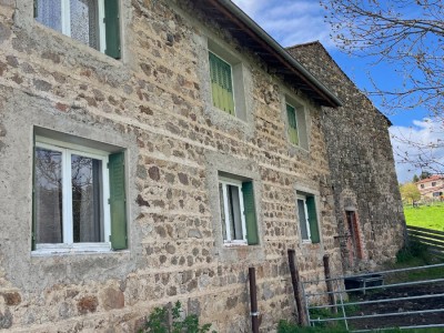 PROPRIETE - ESTIVAREILLES - 180 m2 - 119000€