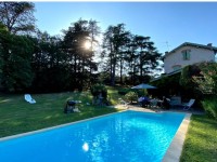 PROPRIETE AVEC TERRAIN CONSTRUCTIBLE A VENDRE - ST MARTIN LA PLAINE - 241 m2 - 695 000 &euro;