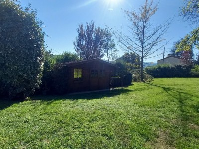 PROPRIETE AVEC TERRAIN CONSTRUCTIBLE A VENDRE - ST MARTIN LA PLAINE - 241 m2 - 695 000 €