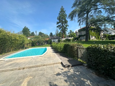 PROPRIETE - ST PRIEST EN JAREZ - 272.8 m2 - 790000€
