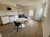 STUDIO A LOUER - MONISTROL SUR LOIRE - 19.55 m2 - 400 € charges comprises par mois