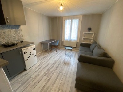 STUDIO - ST ETIENNE BADOUILLERE - 23.61 m2 - LOUÉ