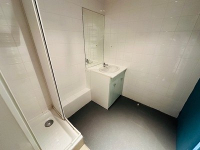 STUDIO A LOUER - ST ETIENNE BELLEVUE/JOMAYERE - 33.1 m2 - 495€ charges comprises par mois