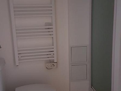 STUDIO A LOUER - ST ETIENNE BELLEVUE/LA RIVIERE - 16.74 m2 - 310�&euro; charges comprises par mois