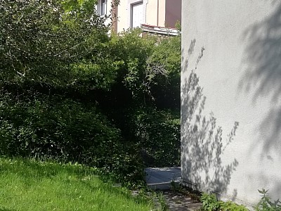 STUDIO A LOUER - ST ETIENNE BELLEVUE/LA RIVIERE - 16.74 m2 - 310�&euro; charges comprises par mois