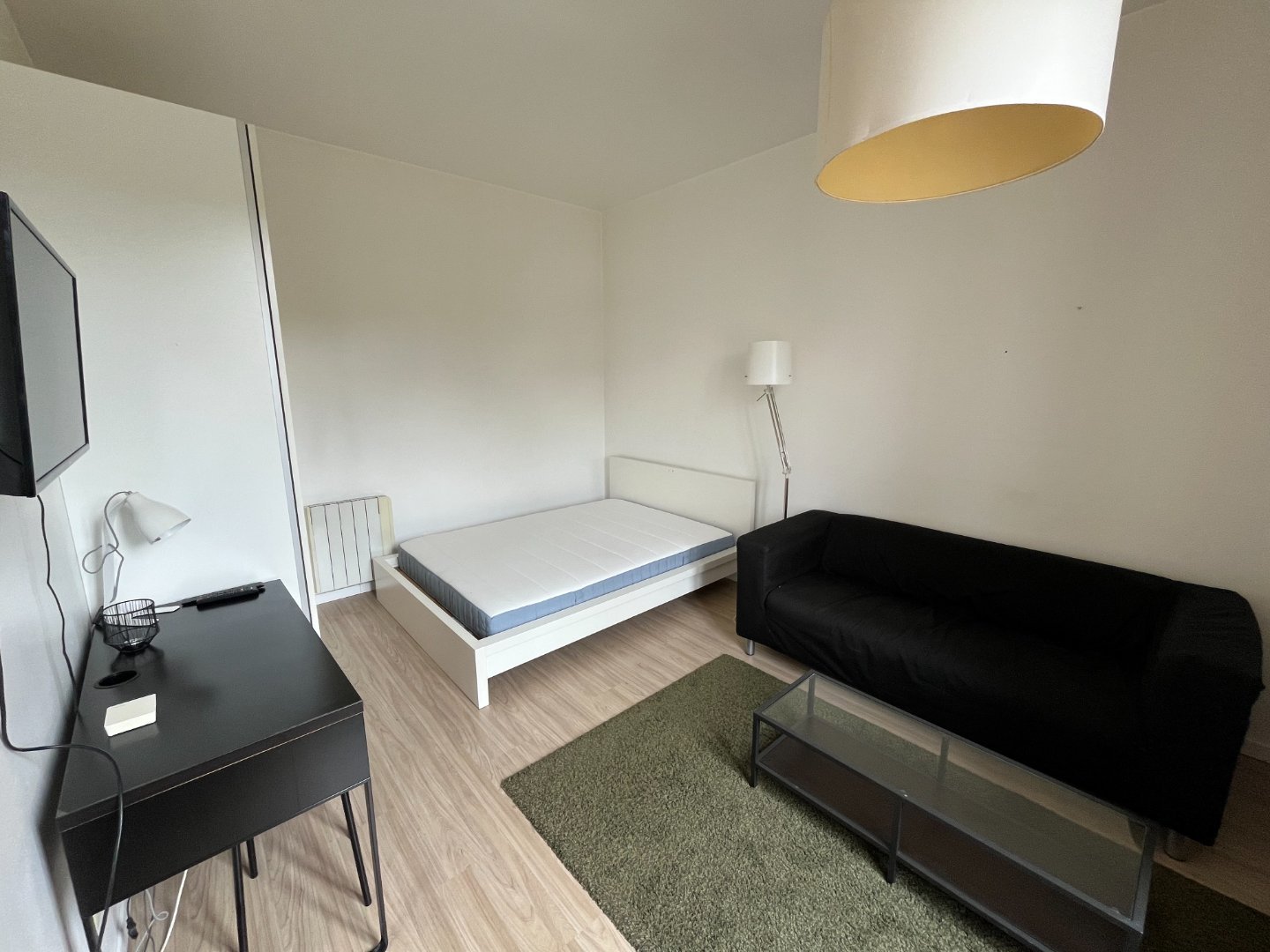 STUDIO - ST ETIENNE BELLEVUE - 26.55 m2 - LOU&Eacute;