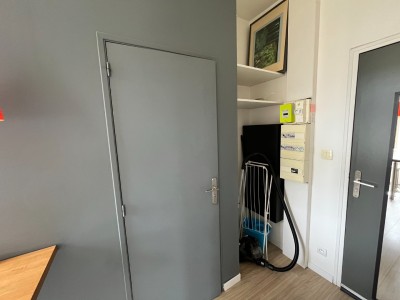 STUDIO A LOUER - ST ETIENNE BELLEVUE - 26.55 m2 - 430€ charges comprises par mois
