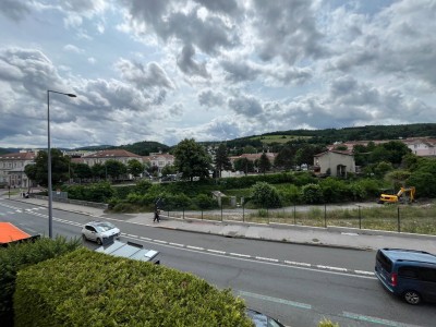 STUDIO A LOUER - ST ETIENNE BELLEVUE - 26.55 m2 - 430€ charges comprises par mois