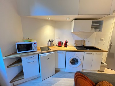 STUDIO A LOUER - ST ETIENNE BELLEVUE - 26 m2 - 430€ charges comprises par mois