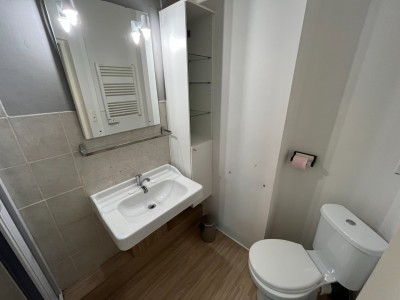 STUDIO A LOUER - ST ETIENNE BELLEVUE - 26 m2 - 430€ charges comprises par mois