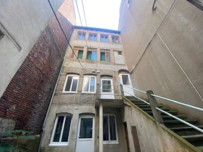 STUDIO A LOUER - ST ETIENNE CENTRE VILLE - 23.16 m2 - 360€ charges comprises par mois