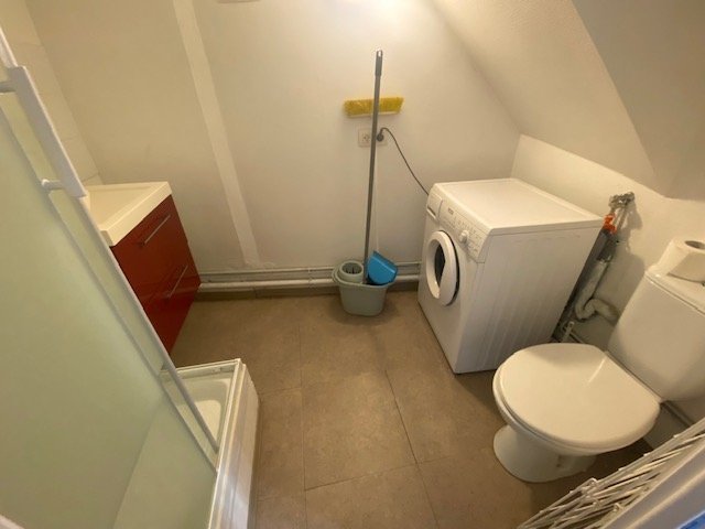 STUDIO - ST ETIENNE CHAVANELLE - 22.02 m2 - LOU&Eacute;