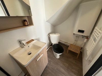 STUDIO A LOUER - ST ETIENNE CHAVANELLE - 19.45 m2 - 360€ charges comprises par mois