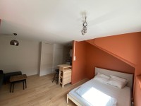 STUDIO A LOUER - ST ETIENNE CRET DE ROCH - 19.43 m2 - 410 € charges comprises par mois