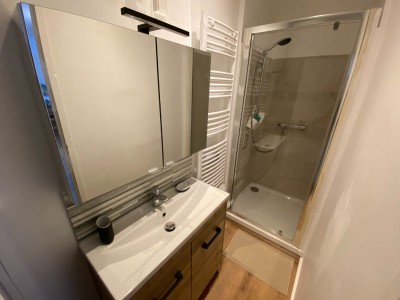 STUDIO A LOUER - ST ETIENNE FAC TREFILERIE/CENTRE II - 28.2 m2 - 420�&euro; charges comprises par mois