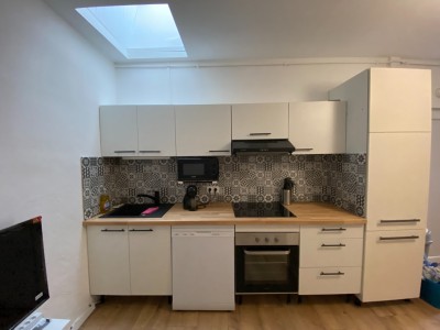 STUDIO - ST ETIENNE FACULTE   CENTRE DEUX - 28.2 m2 - LOUÉ