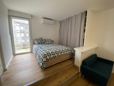STUDIO - ST ETIENNE FACULTE   CENTRE DEUX - 28.2 m2 - LOUÉ