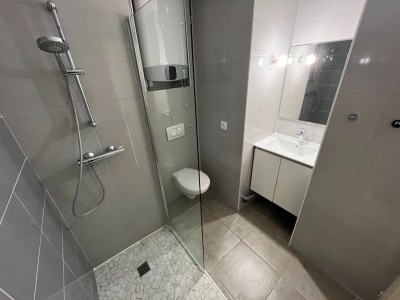 STUDIO A LOUER - ST ETIENNE FACULTE   CENTRE DEUX - 18.32 m2 - 420€ charges comprises par mois