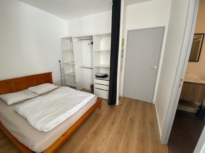 Studio Meublé A LOUER - ST ETIENNE JACQUARD/JEAN JAURES - 24.32 m2 - 400 € charges comprises par mois
