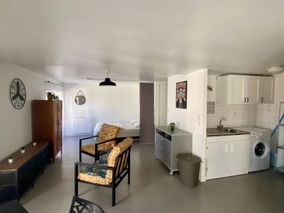 STUDIO A LOUER - ST ETIENNE JACQUARD - 31.9 m2 - 440€ charges comprises par mois