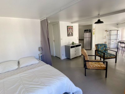 STUDIO A LOUER - ST ETIENNE JACQUARD - 31.9 m2 - 440€ charges comprises par mois