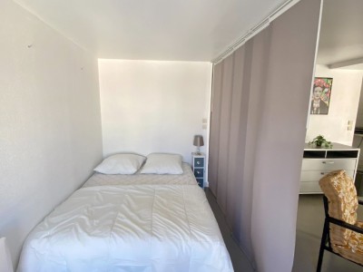 STUDIO A LOUER - ST ETIENNE JACQUARD - 31.9 m2 - 440€ charges comprises par mois