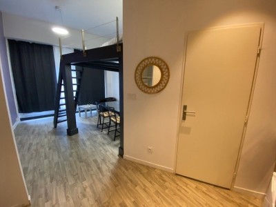 STUDIO A LOUER - ST ETIENNE Rond Point Fauriel / La Mtare - 23.6 m2 - 400€ charges comprises par mois