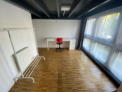 STUDIO A LOUER - ST ETIENNE ROND POINT/METARE - 43.95 m2 - 570 &euro; charges comprises par mois
